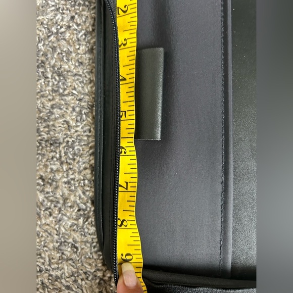 Ralph Marlin The Cross of Life Tie Gift Bundle with Bible Cover - Picture 5 of 8